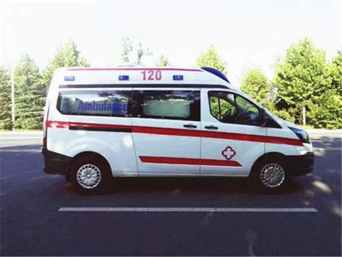 类乌齐救护车出租服务案例6